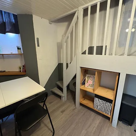 公寓 Duplex Au Centre De *